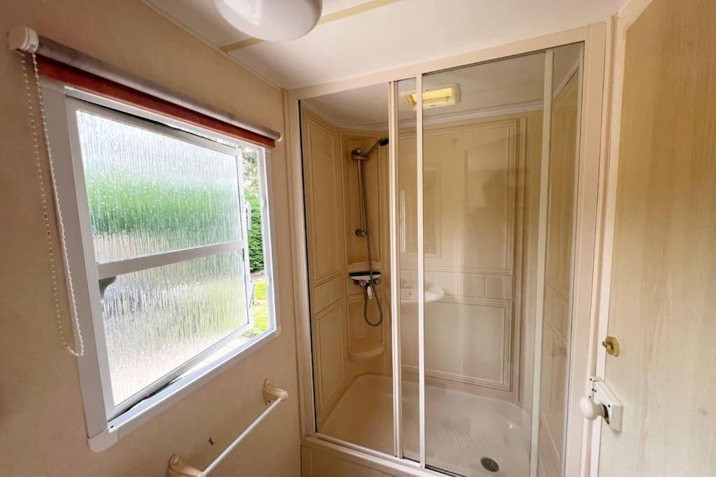 Chalet De Nollen P12 - Camping De Nollen Callantsoog Buitenkant foto